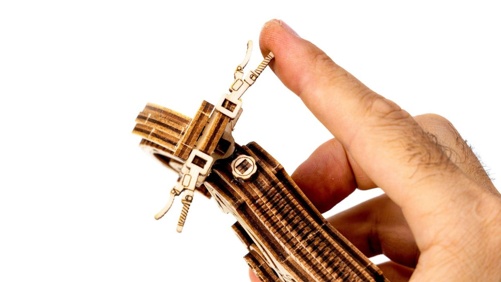 WOODEN.CITY – Motocross | 3D Holzpuzzle - Lama Welt